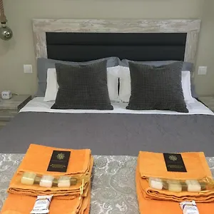 https://mmbb-boutique-apartment.1costadelsol.com